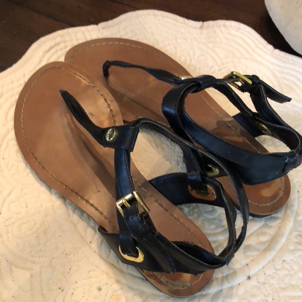 ⭐️LRL Leather T-strap Ankle adustable buckle classic sandals